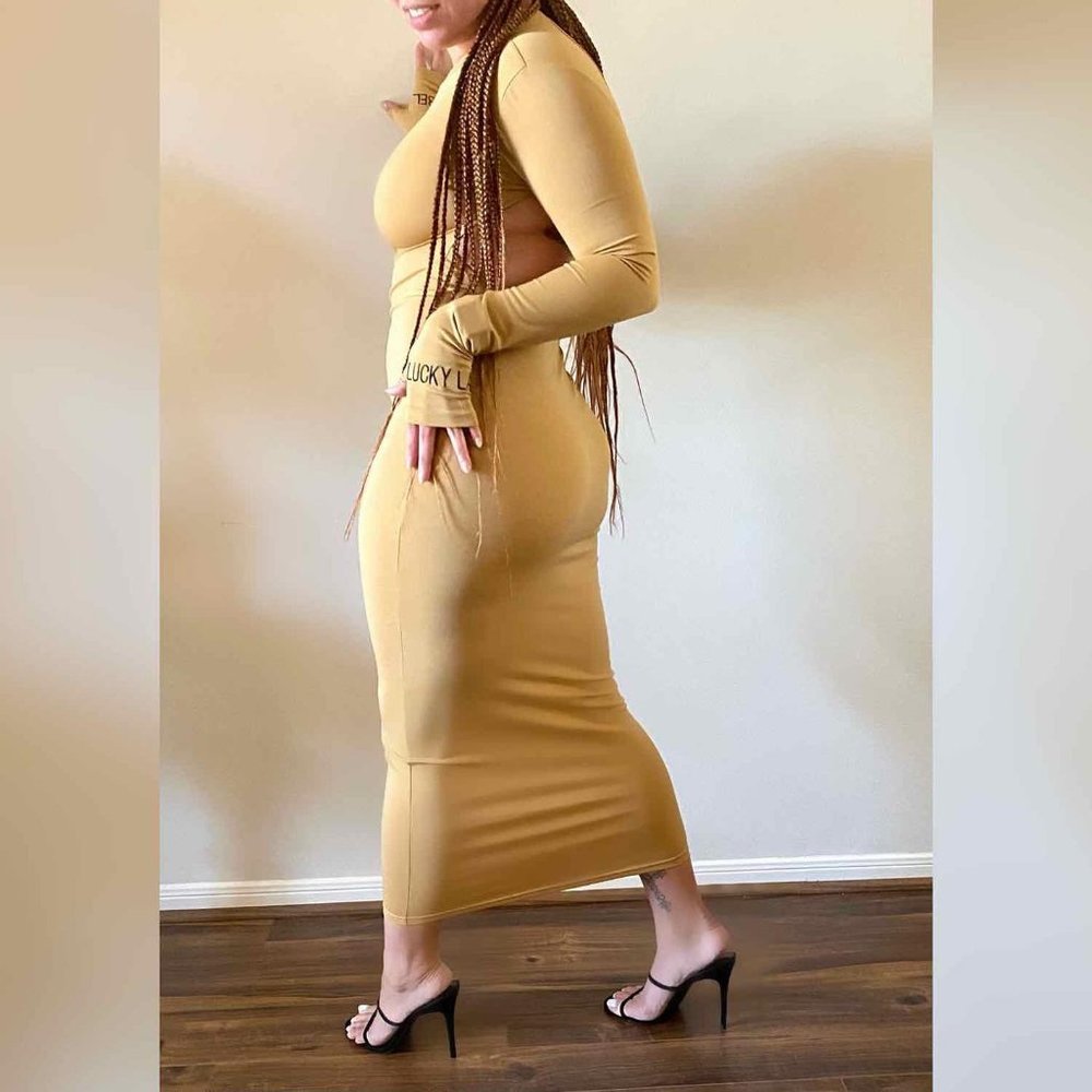 LONG SLEEVE MAXI